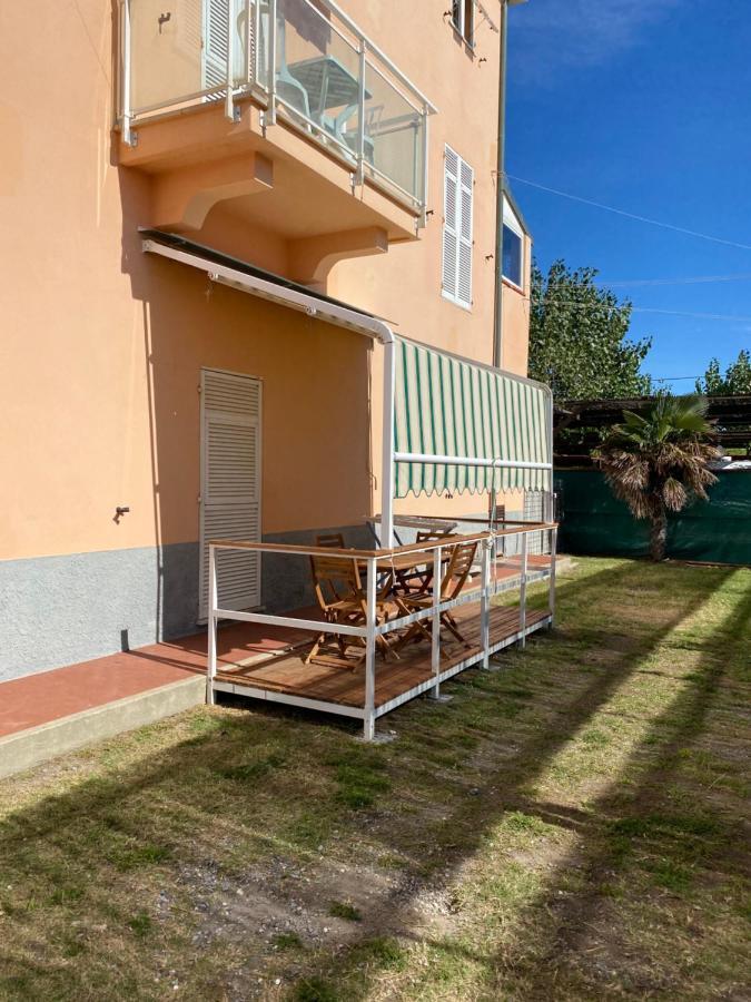 Residence Riviera Albenga Exteriör bild