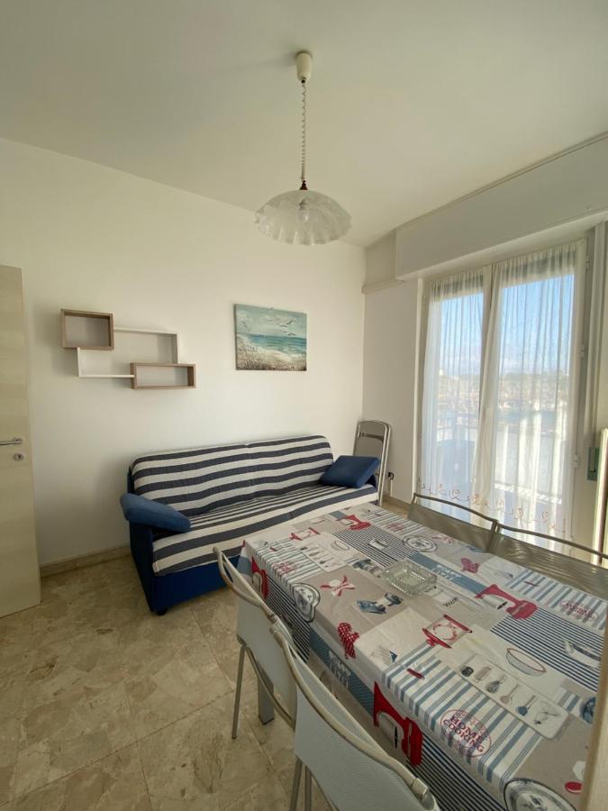 Residence Riviera Albenga Exteriör bild